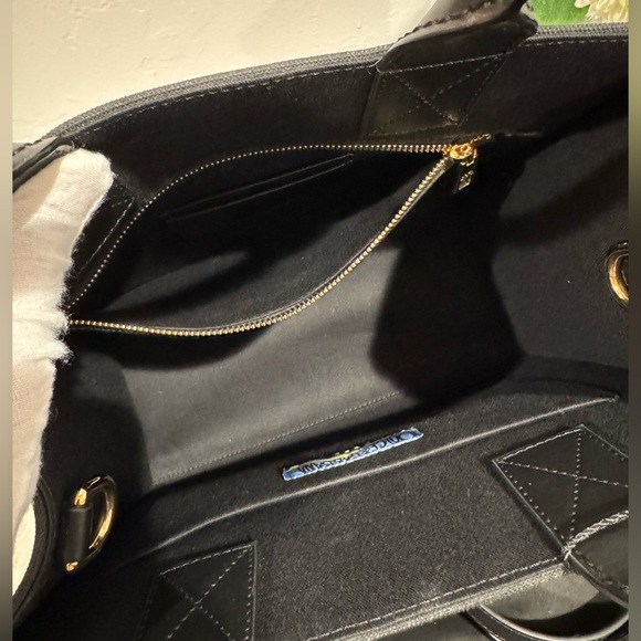 NEW✨Dolce & Gabbana DG Daily Limited Edition Year Of The Rabbit Tote Handbag - Picture 11 of 16